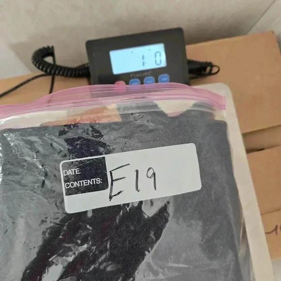 Levi Boys 514 Sz 12 26 x 27 Jeans Straight Regular Fit Adjustable Waist 5 Pocket - Picture 9 of 9